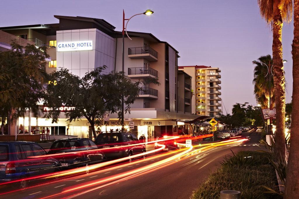 Grand Hotel And Apartments Townsville Exterior foto